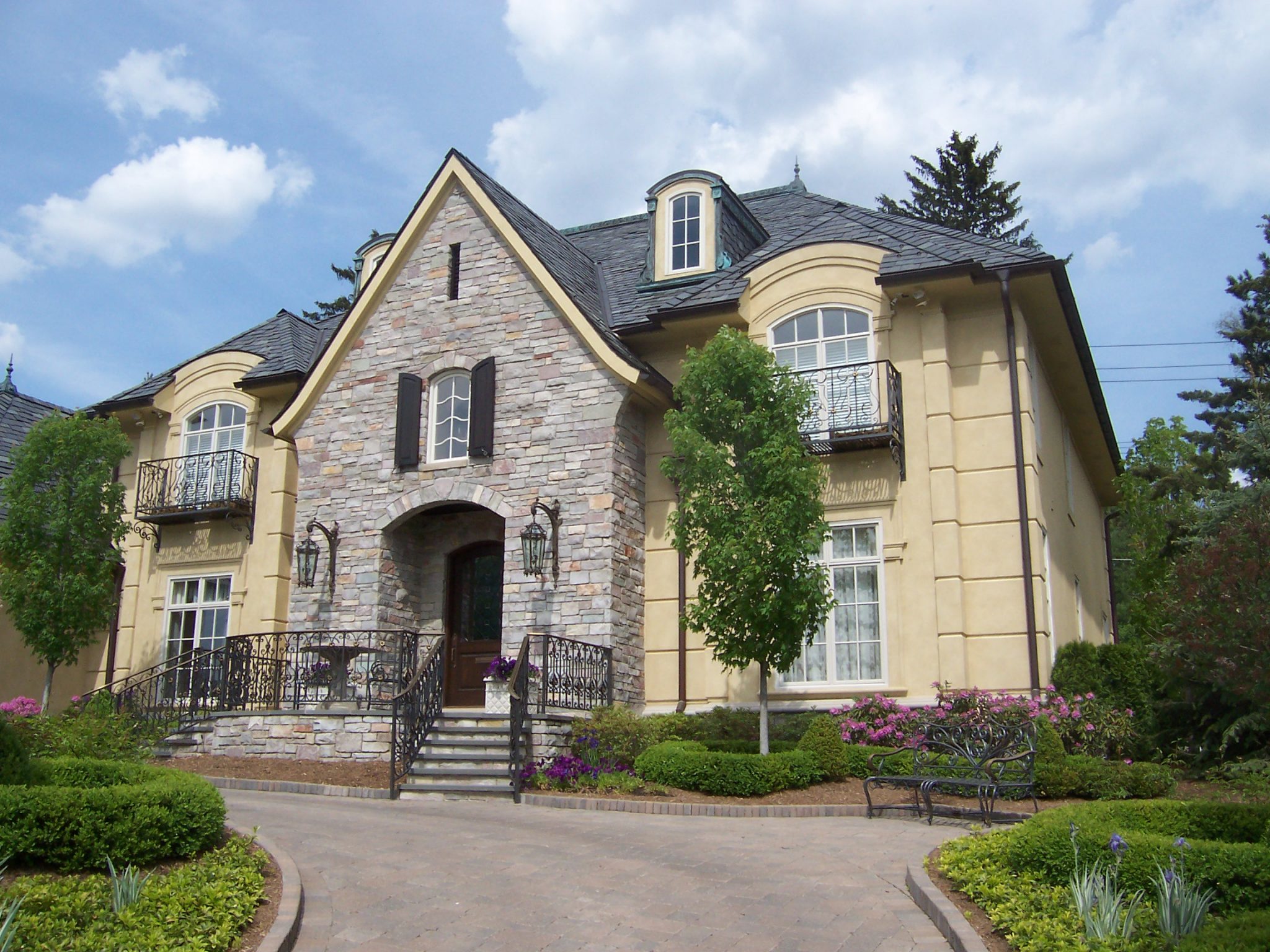 Superior Designs, Inc